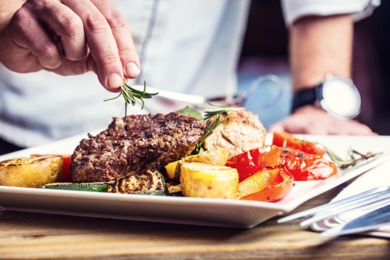 Buffet bestellen in Rotterdam: eten van restaurantkwaliteit voor een prikkie!